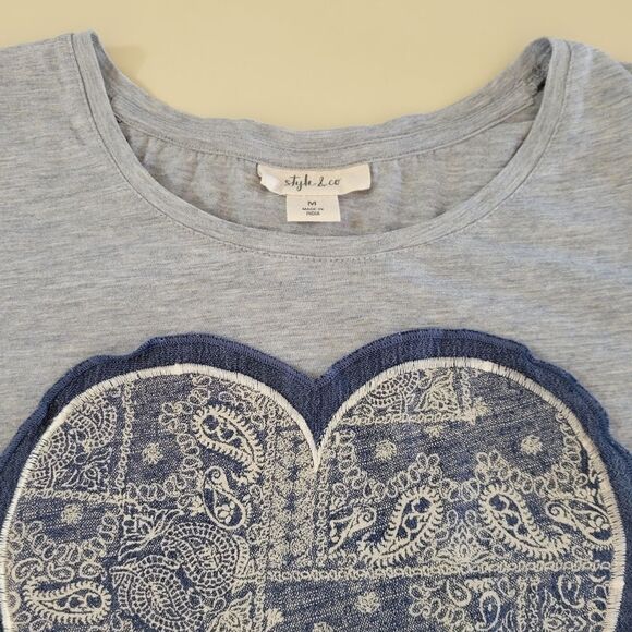 Style & Co. Women's Heart Trimmed Gray with Navy Casual Long Sleeve Pullover Top - Picture 8 of 14